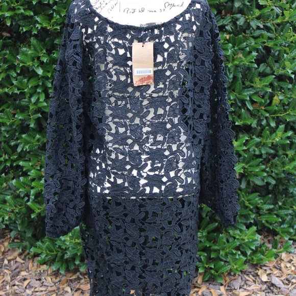 NWT - ARIA HANDMADE - LACE OVERLAY - Picture 7 of 7